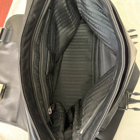 Prada Traclla Soft Calf Black Messenger Bag - Picture 6 of 10